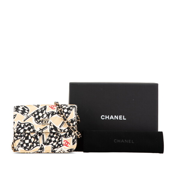 CHANEL Black Leather Logo Shoulder Bag - Picture 9 of 10